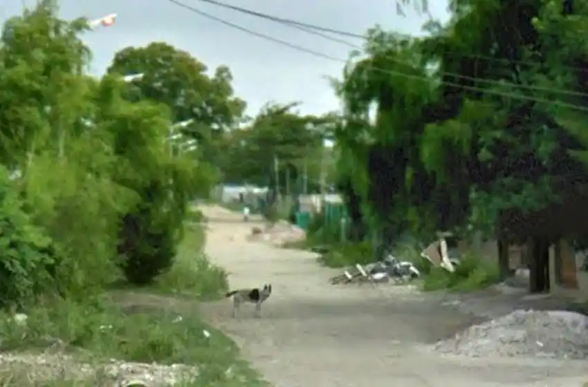 Dos jóvenes heridos tras un ataque a balazos en zona noroeste: testigos apuntan a un vecino