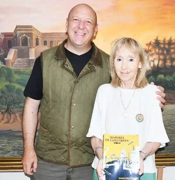 PRESENTACI�N ACAD�0MICA DEL LIBRO  "HISTORIA DE CONCORDIA" TOMO V