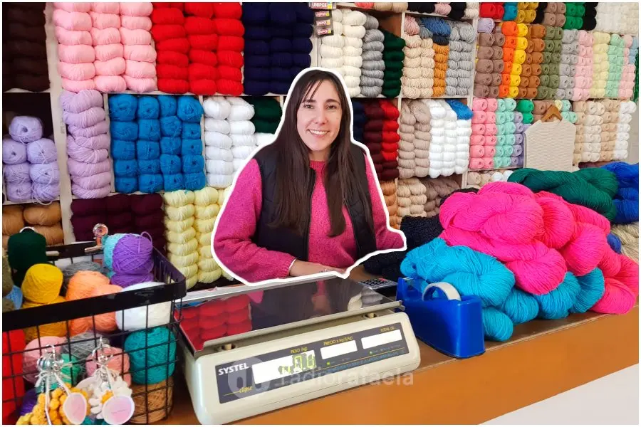 El frío llegó con todo y "La Rueca" te ofrece todo tipo de lanas: "Hoy en día te conviene comprarte la lana y aprender a tejer"
