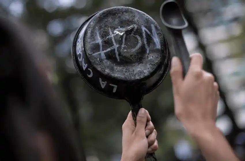 Protesta en cuarentena: convocan a una cacerolazo contra la liberación de presos