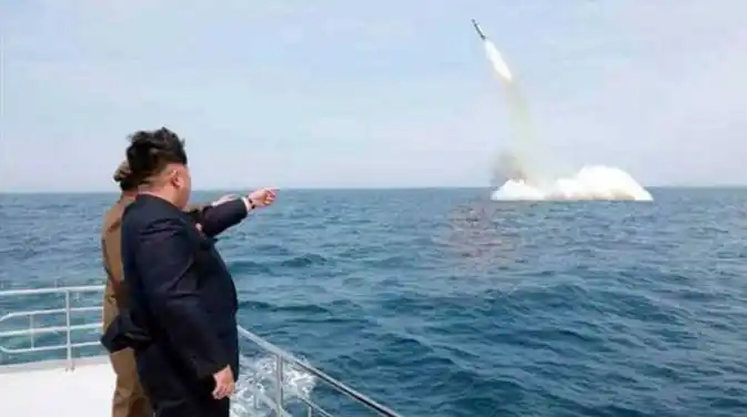 Corea del Norte lanzó un misil que pasó por encima de Japón