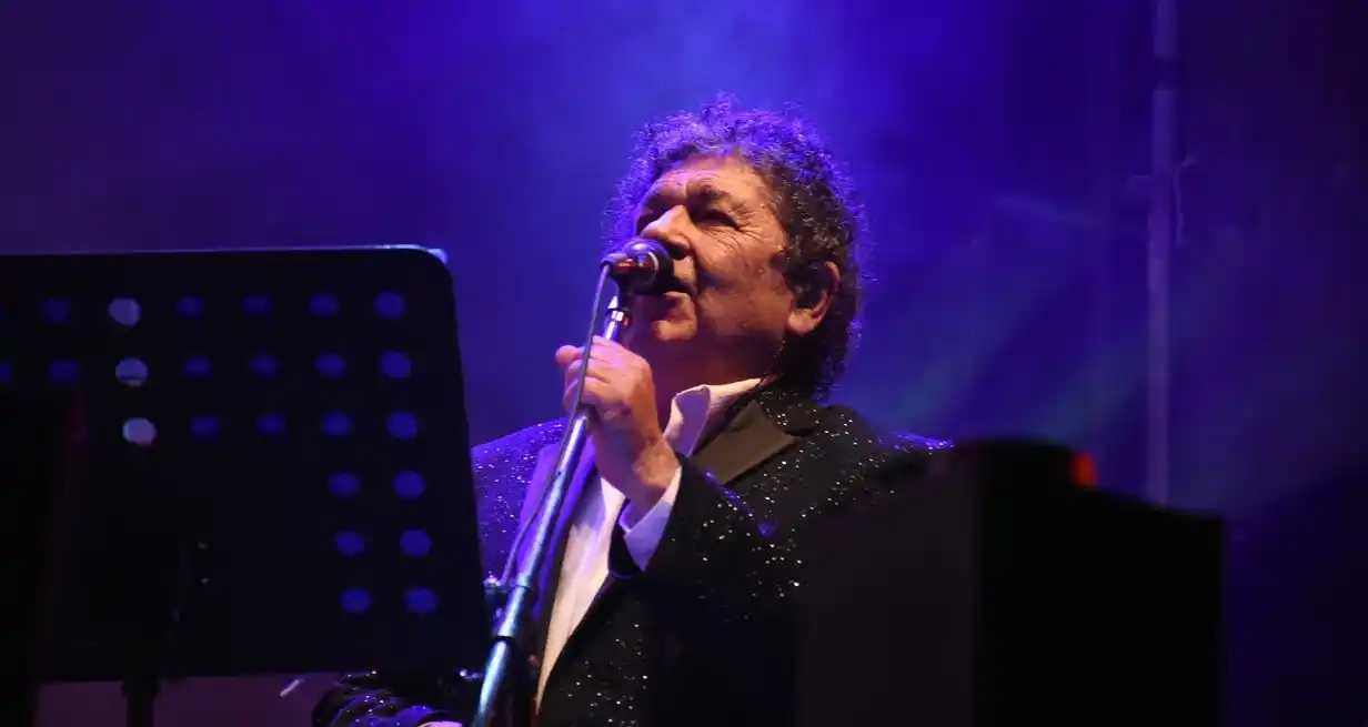 Cacho sufrió un ACV leve la semana pasada. Foto: Manuel Fabatía