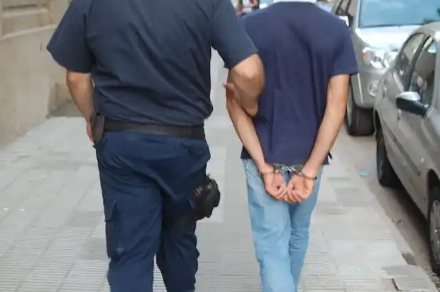 Detuvieron a varias personas por robos 