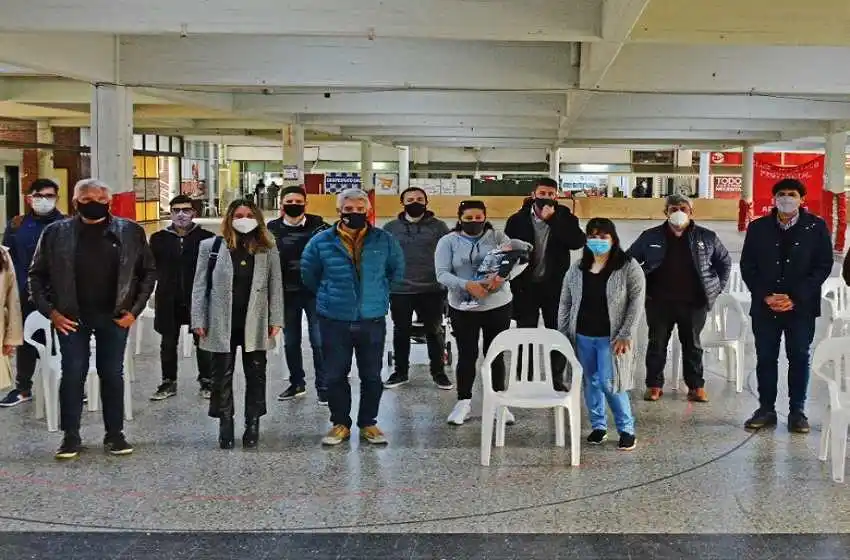 Clubes de Rosario recibirán donaciones para ayudar a los más necesitados