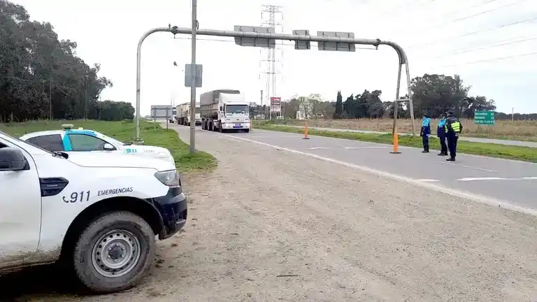 Los controles vehiculares en rutas y calles de la ciudad