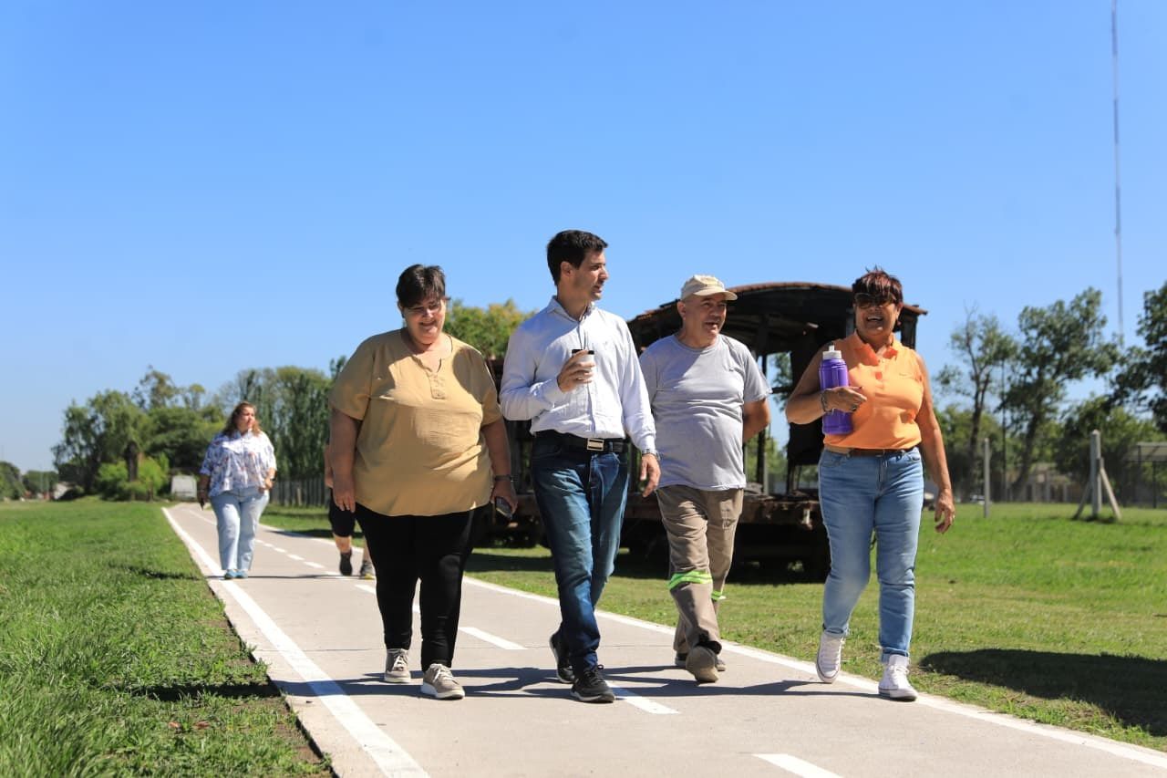 Viotti recorrió la obra de la ciclovía de Barrio Belgrano