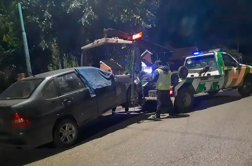 Hospitalizado por politraumatismos luego de un choque en Parque Luro