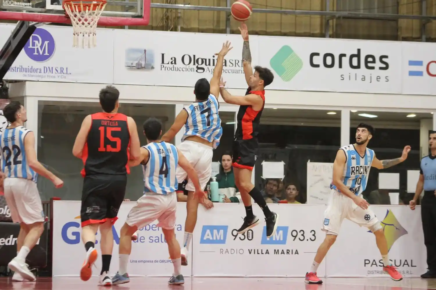 Liga Argentina: Ameghino ganó de la mano de Thygesen (video)