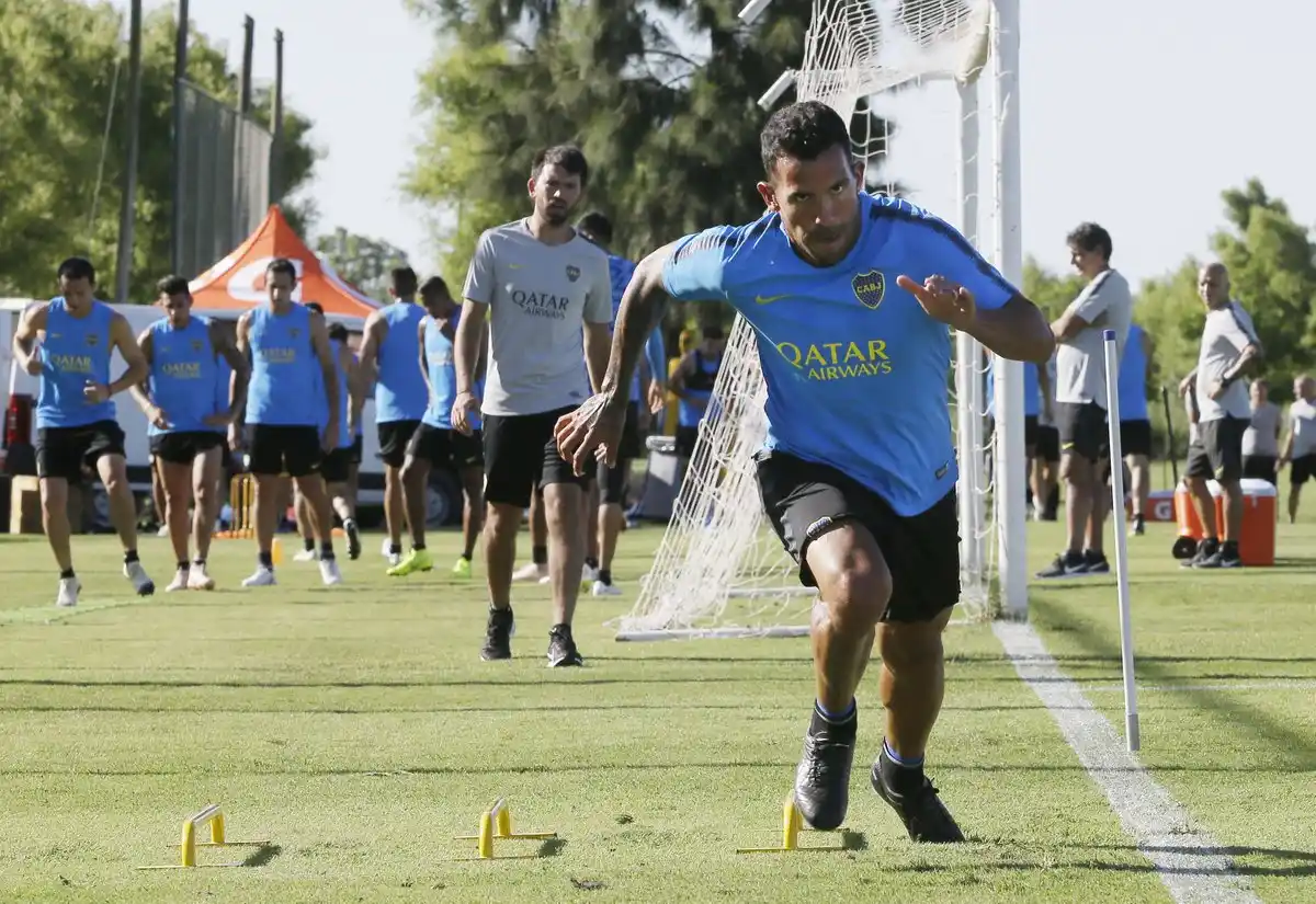 En Boca se especula con variantes en el plantel