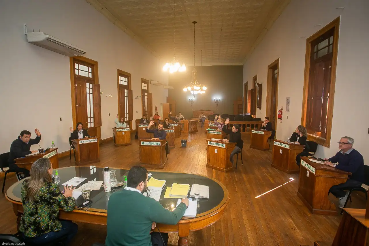Desde la contratación de personal de salud hasta la entrega de remedios: los 9 puntos que habilita la emergencia municipal  
