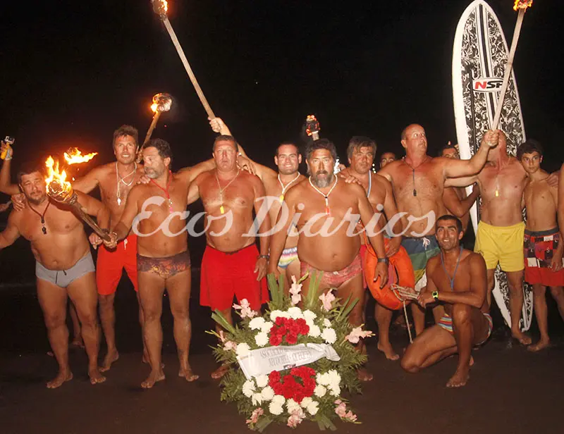 Con ofrendas en el mar, se celebró el día del guardavida