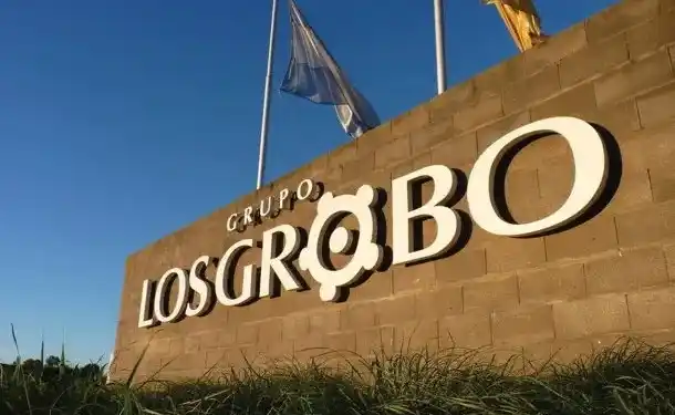 Grobocopatel en crisis financiera