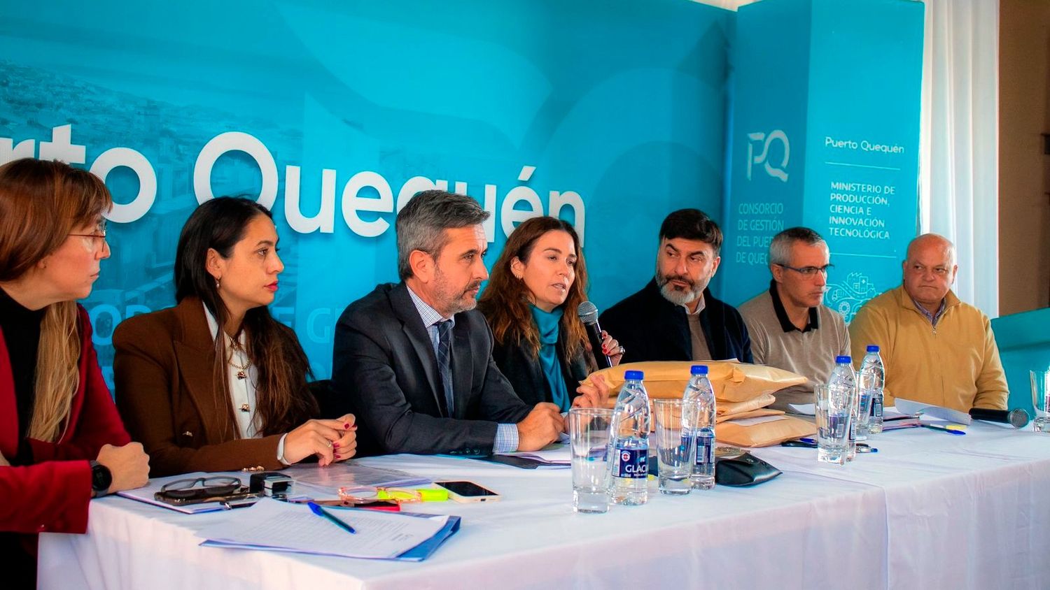 Más transparencia: Puerto Queqén hizo la apertura de los sobres de las licitaciones públicas