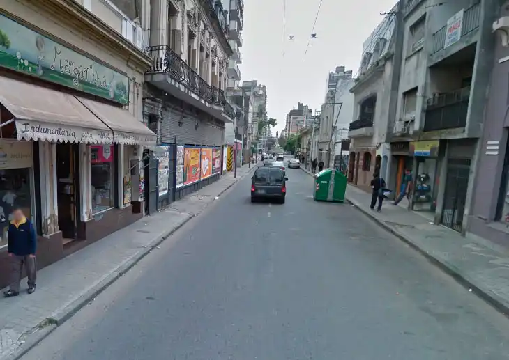 Investigan la muerte de una mujer de 38 años en un motel