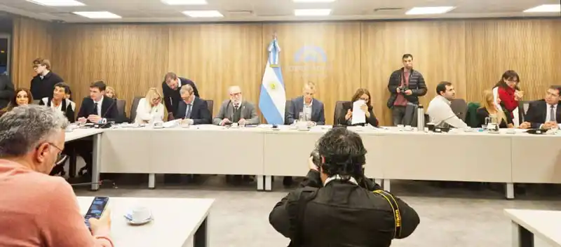 El CCISC junto a CAME expuso en la reunión de la Comisión PYMES de la Cámara de Diputados de la Nación