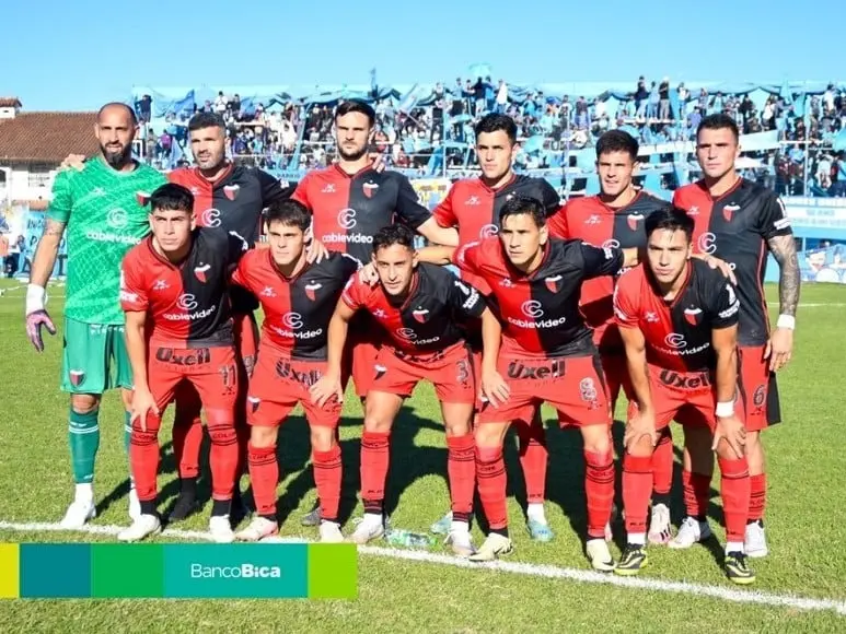El Sabalero pudo ganr de visitante y respira.Foto: Galería BICA