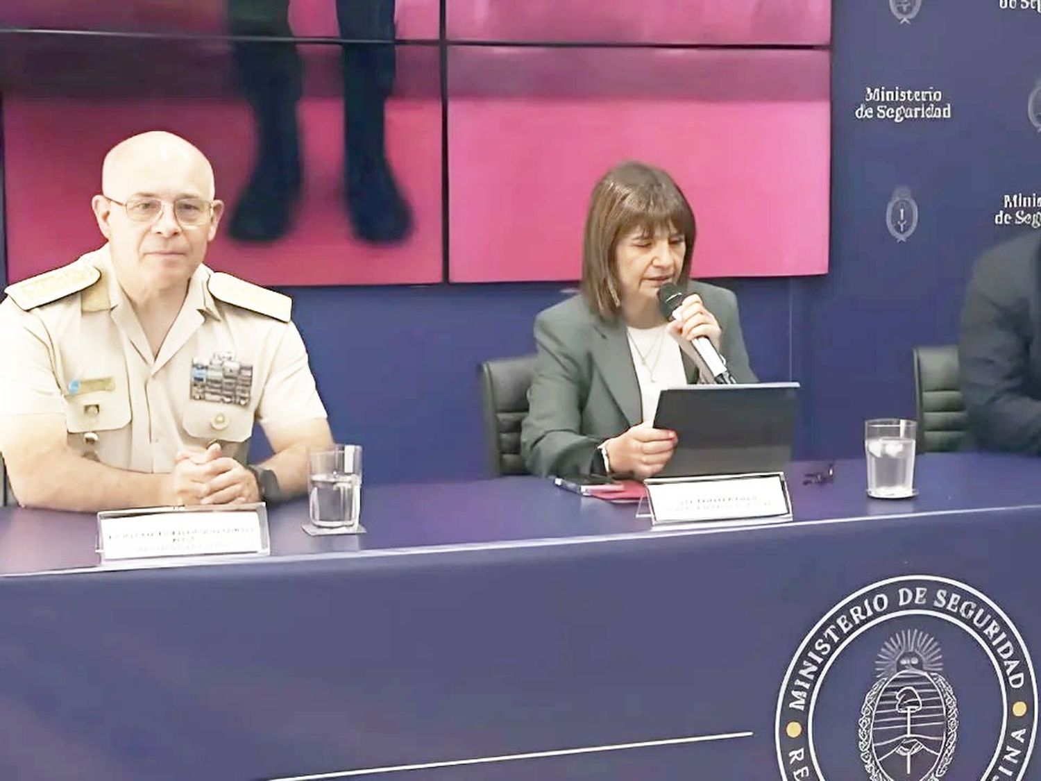 Patricia Bullrich anunció la detención de “un terrorista vinculado al Estado Islámico que reclutaba jóvenes”