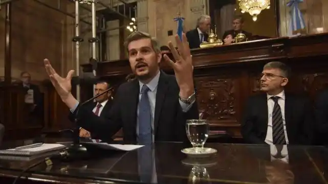 En un contexto adverso para el Gobierno, Marcos Peña va al Senado a brindar su informe de gestión
