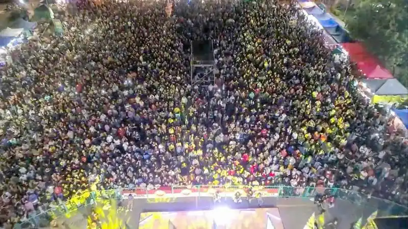 8A: dos intensas jornadas de fiesta 
con gastronomía, feria, música y baile