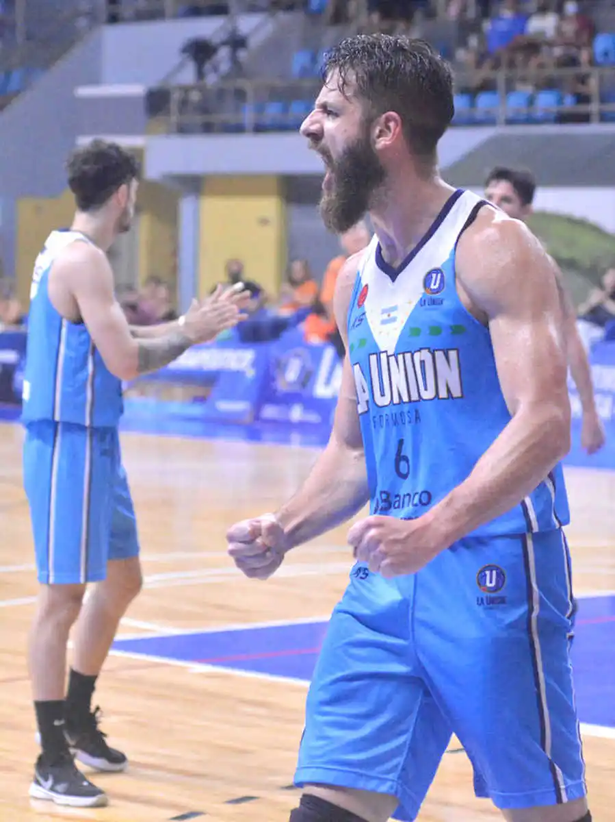 La historia de superación
del alero Patricio Tabarez