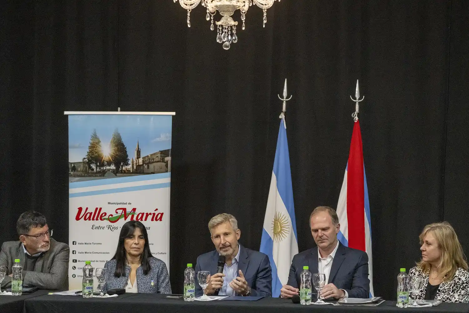 Frigerio en Valle María: “El Estado tiene que gestionar para la gente, no para sí mismo”