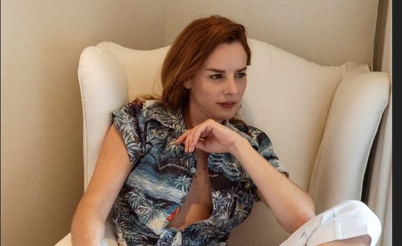 Eglantina Zingg se anota en la moda del podcast
