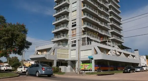 Roban más de $ 400 mil de una caja fuerte en el edificio Eco Torre