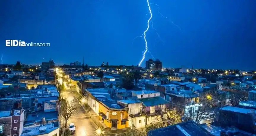 Alerta por intensas tormentas y caída de granizo en la ciudad 