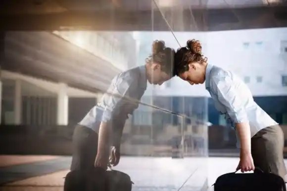 Desequilibrio hormonal: causas comunes y señales que debes tener en cuenta