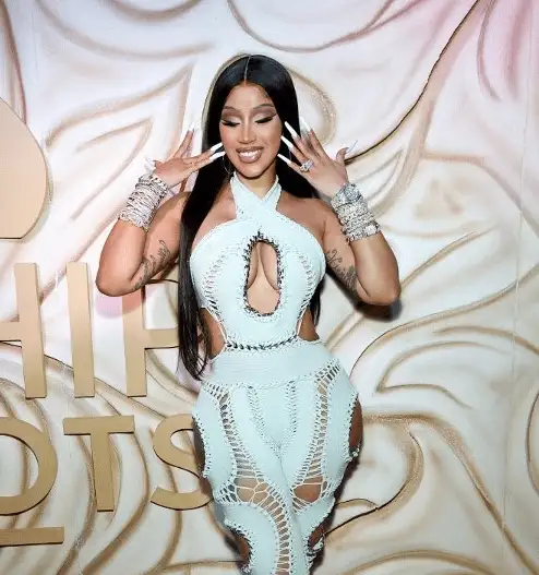 La rapera Cardi B no se caló insultos. Foto AFP
