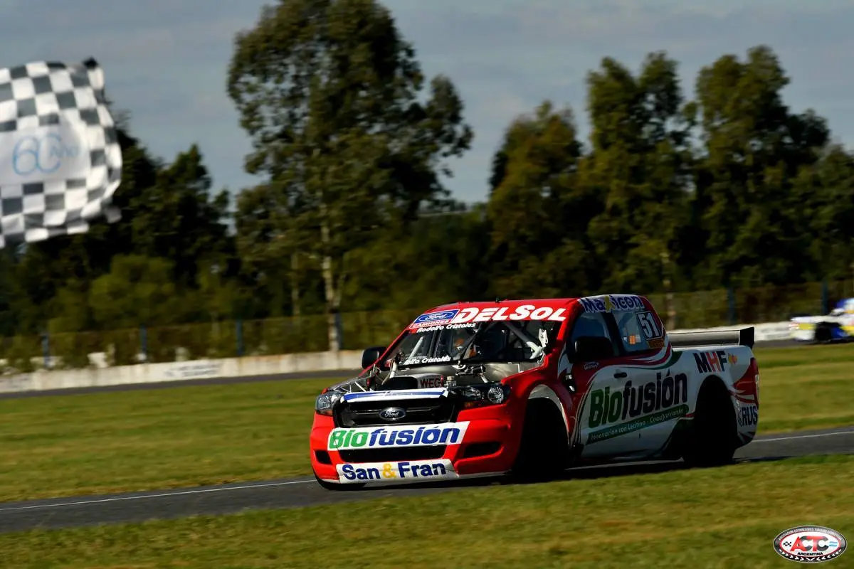 La segunda fecha del TC Pick Up fue para el debutante Gianini