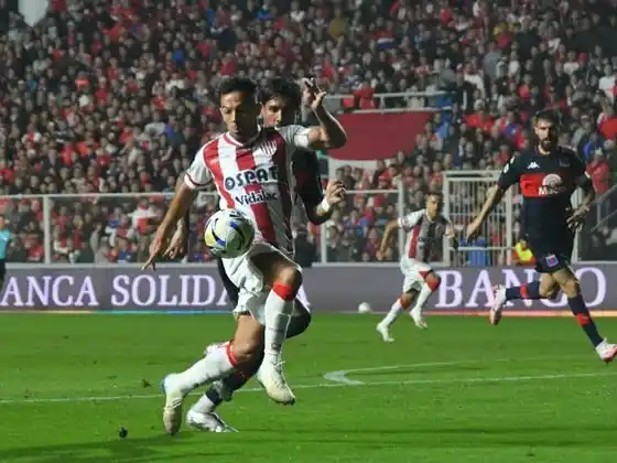 El Tatengue visita a Instituto a las