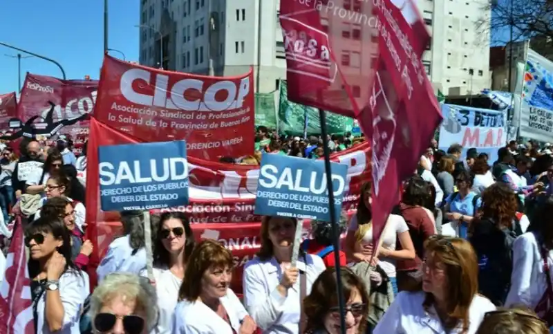 En medio de las alarmas por el Coronavirus, médicos bonaerenses ratificaron "jornada de lucha"