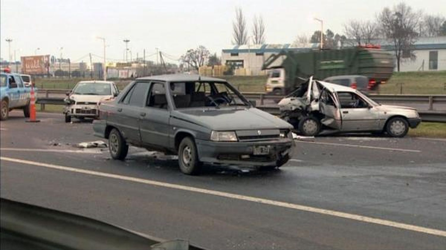 Choque múltiple en Autopista del Oeste a la altura de Moreno: Un muerto y heridos