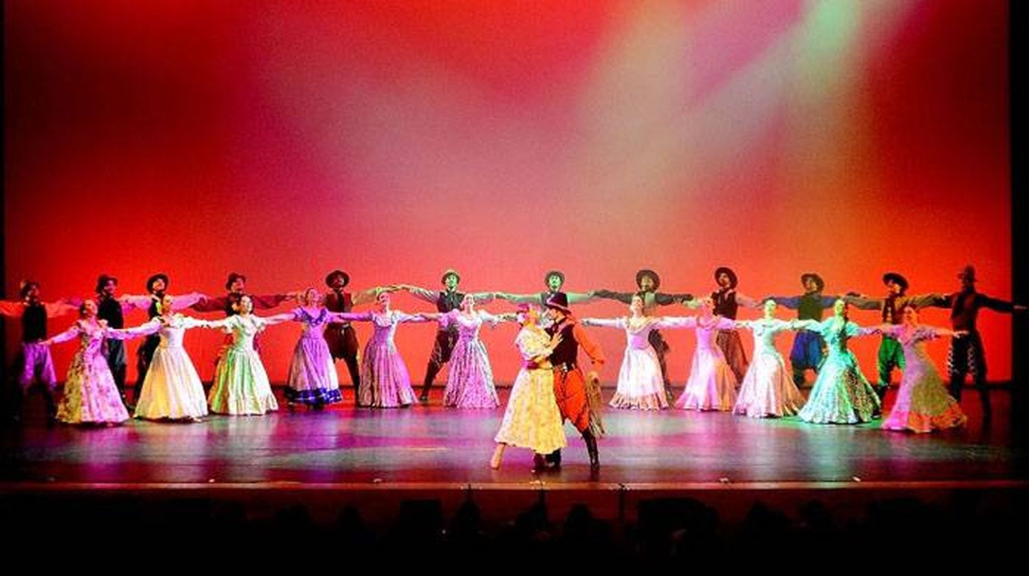 El Ballet Folklórico Nacional ofrece su versión del �SMartín Fierro⬝