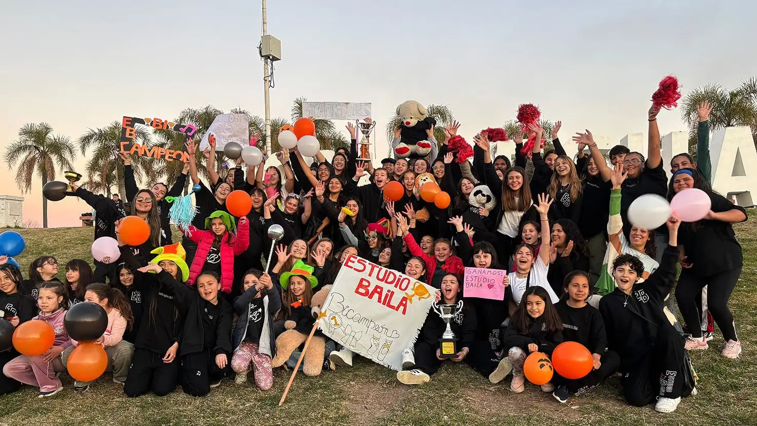 Megadanza celebró su décima edición en Gualeguay con récord de participación y alto nivel artístico