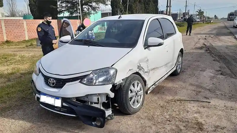 Choque en el acceso a General Ramírez