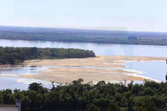 El río Paraná tiene tan sólo 16 centímetros a la altura de la capital entrerriana