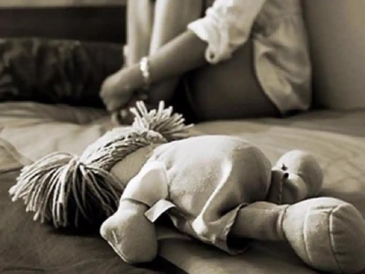 Buenos Aires: entregaba a su hija de 7 años para que la violen sus amigos