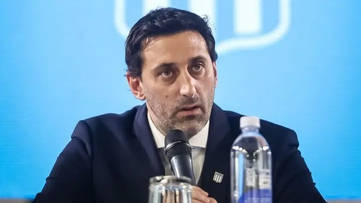 Las bombas de Diego Milito contra Salas, Gallardo y River