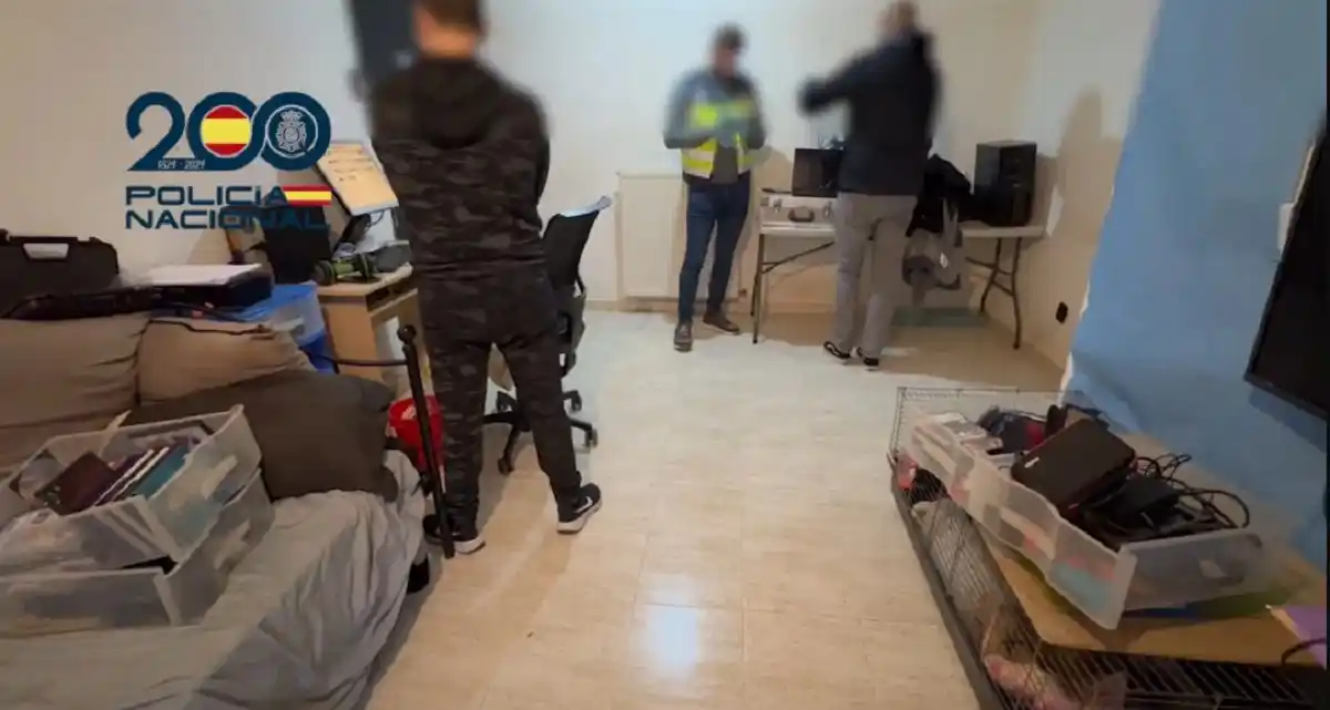 ¡CYBER WEEK! Detienen en España a 8 personas que distribuían pornografía infantil