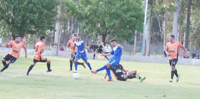 Santa María le ganó a Deportivo América y también es puntero