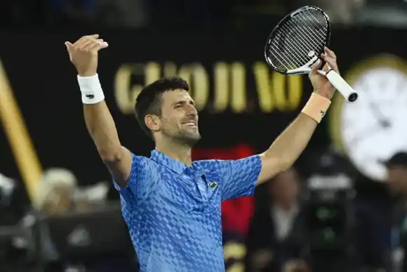 De campeón a campeón: Novak Djokovic cantó «Muchachos» tras ganar el Abierto de Australia