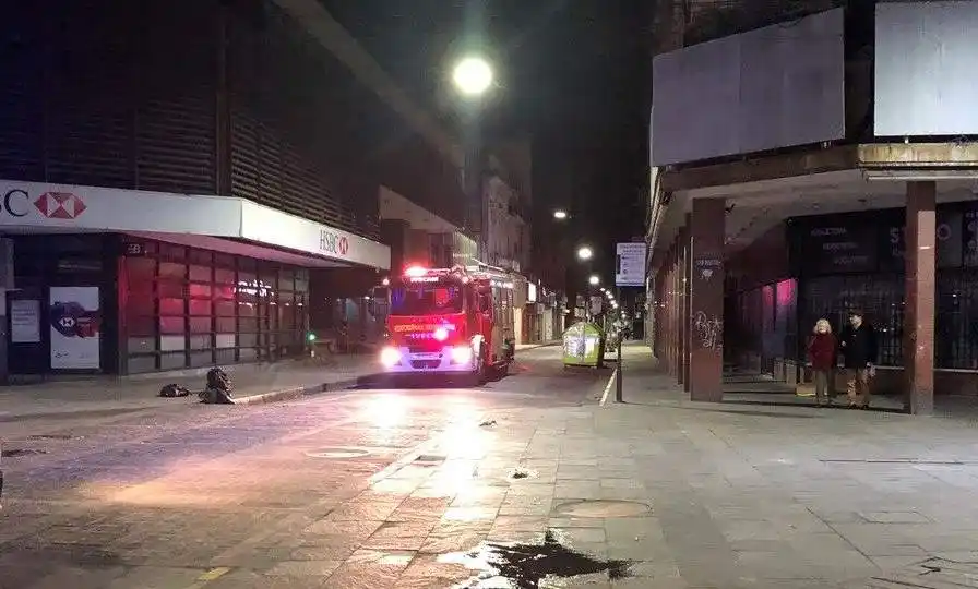Evacuaron un edificio por una fuga de gas en Rosario