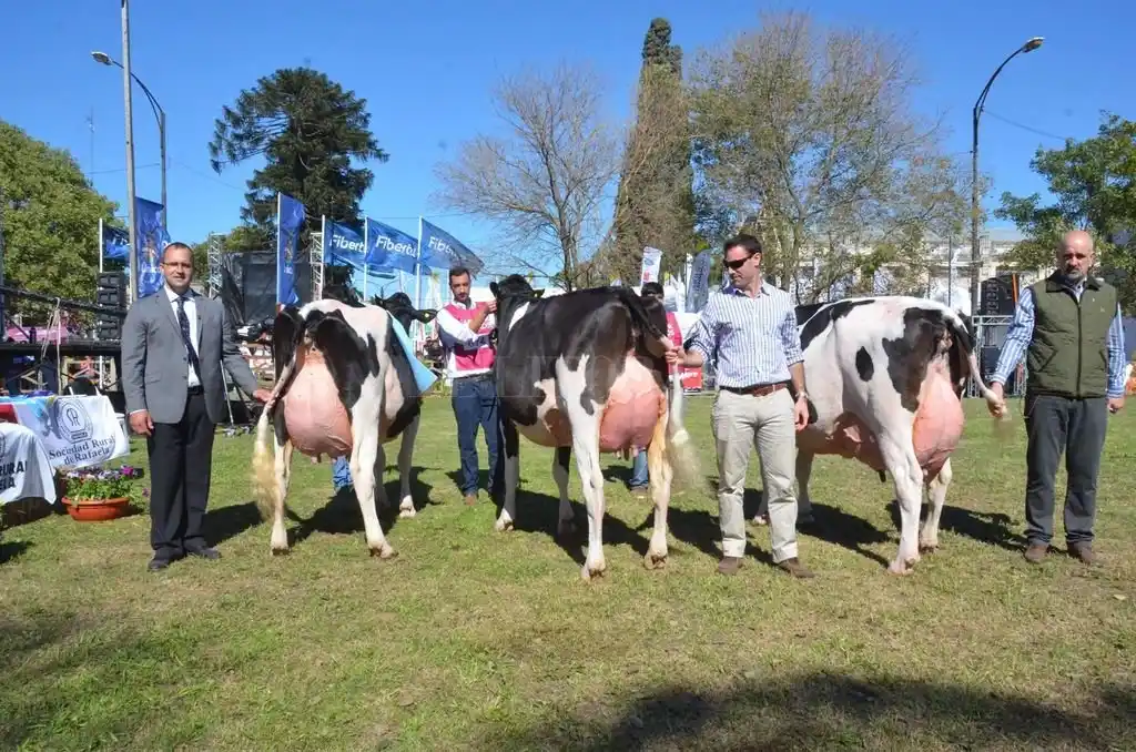 Se lanzó ExpoRural Rafaela, las más lechera de todas