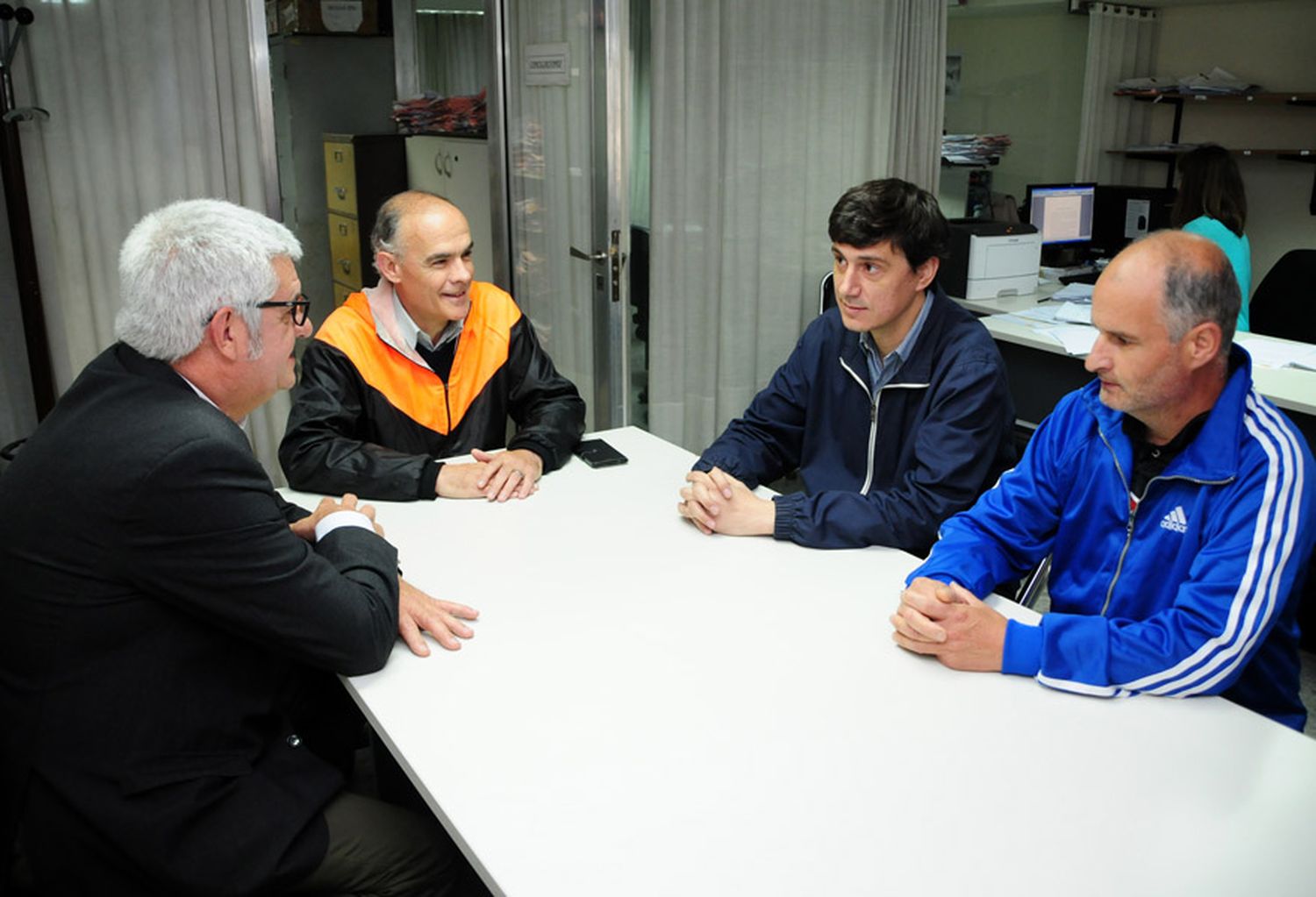 En nueva reunión en Trabajo entre Municipales y el Ejecutivo, ratificaron la oferta