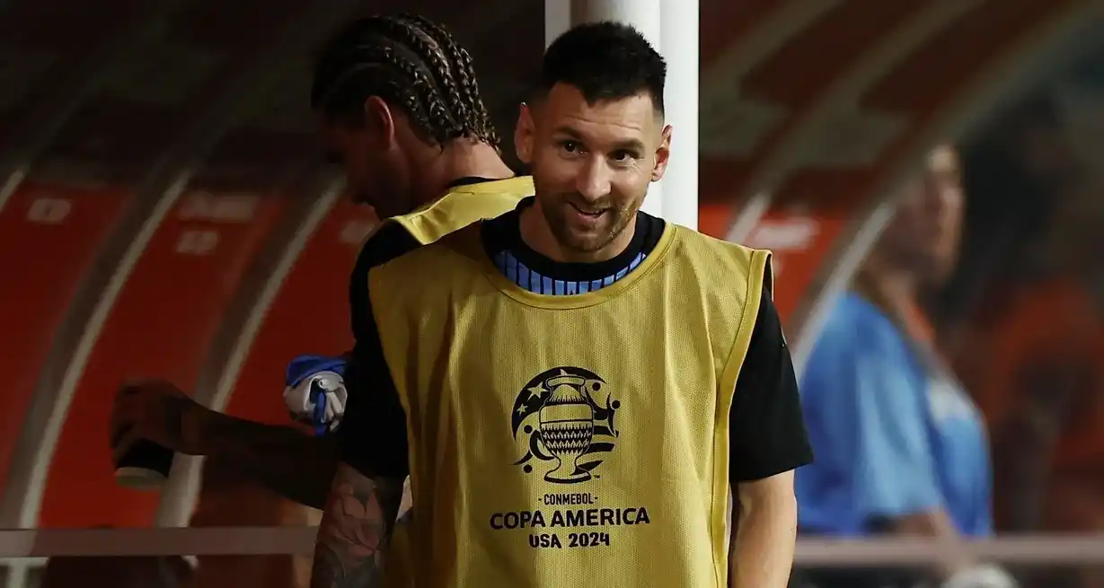 Lionel Messi es la gran duda de Scaloni para el partido ante Ecuador. La decisión de ir de arranque o no seguro la tomará el propio Messi. Crédito: Reuters