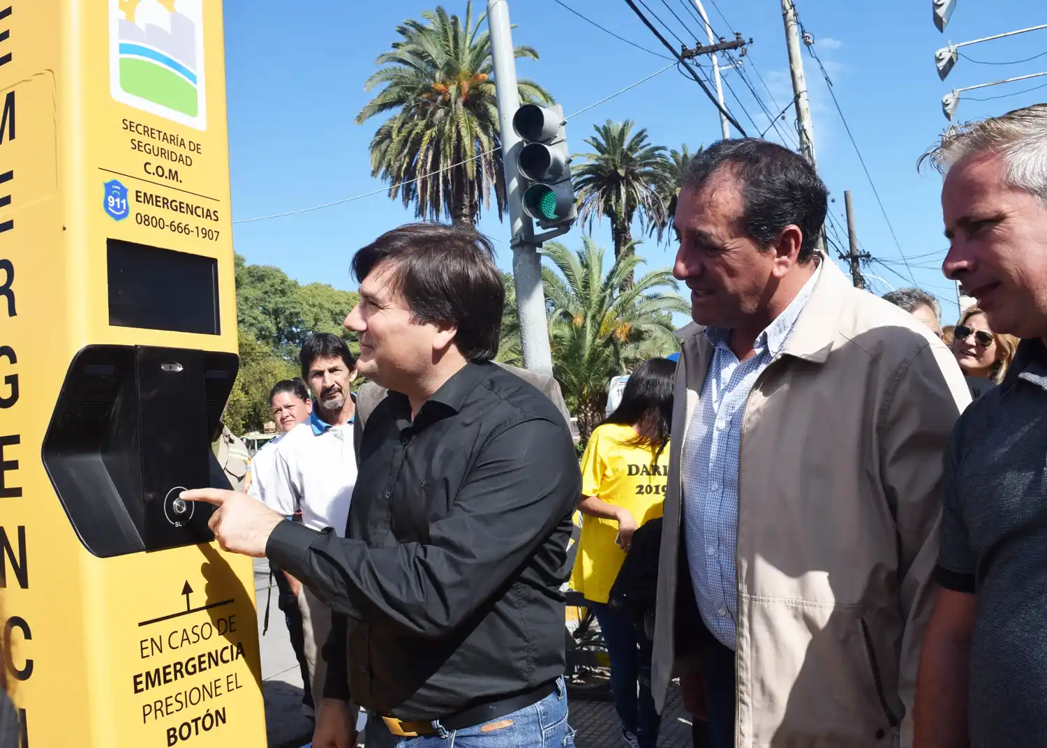 General Rodríguez: El Intendente Kubar puso en funcionamiento un tótem de emergencia