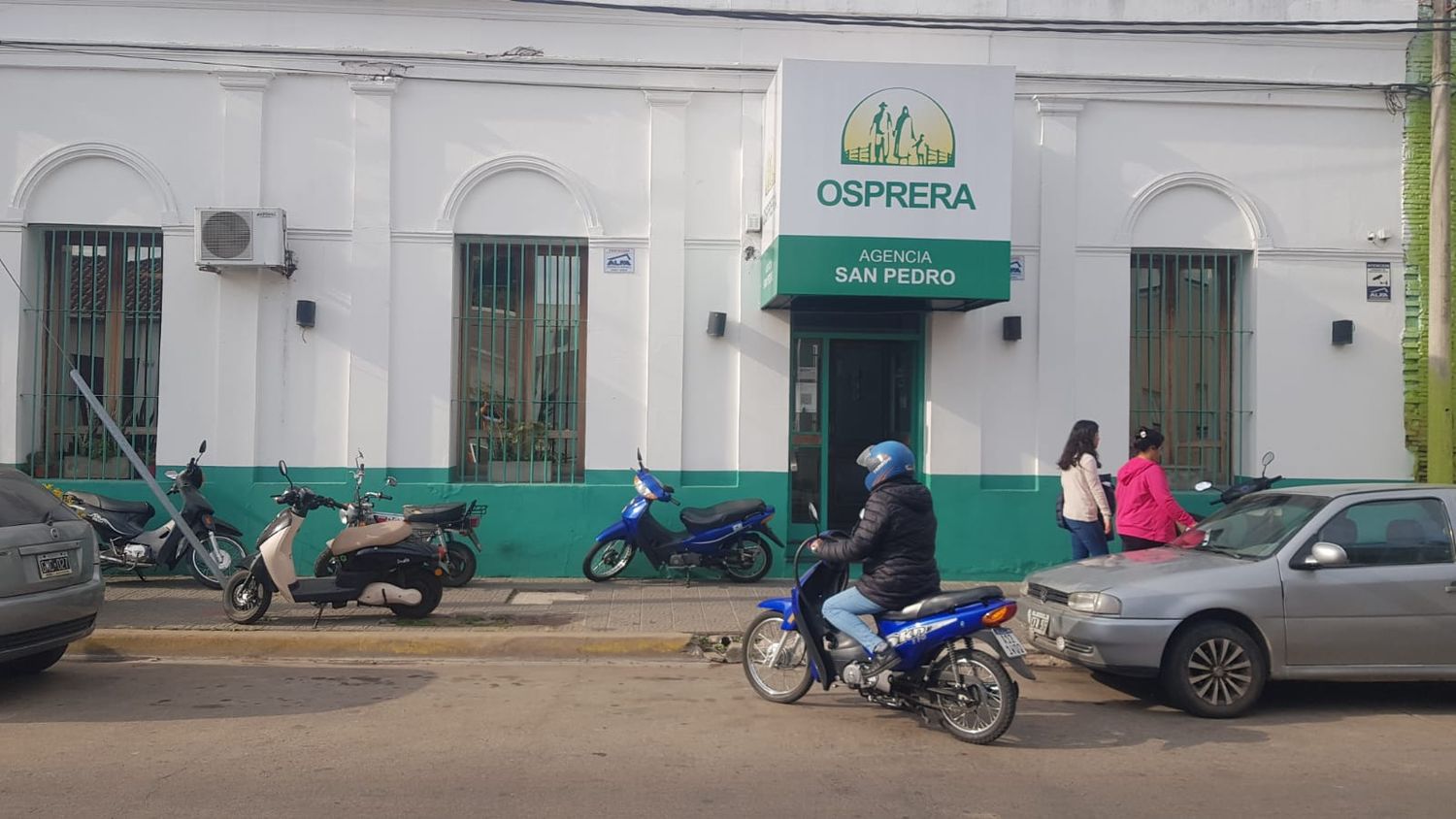 Osprera también está cortada y hay que pagar coseguros. En Salud Mental no le avisaron que la psicóloga había faltado. La paciente afiliada, está indignada.