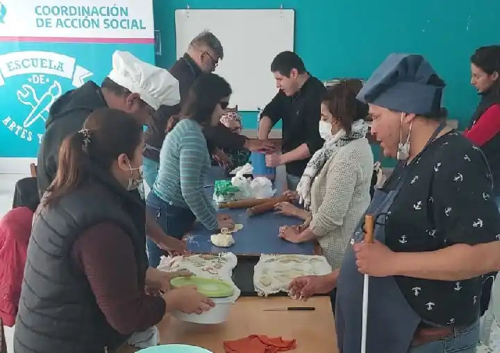 Destacan las actividades en el curso de panadería para ciegos y disminuidos visuales